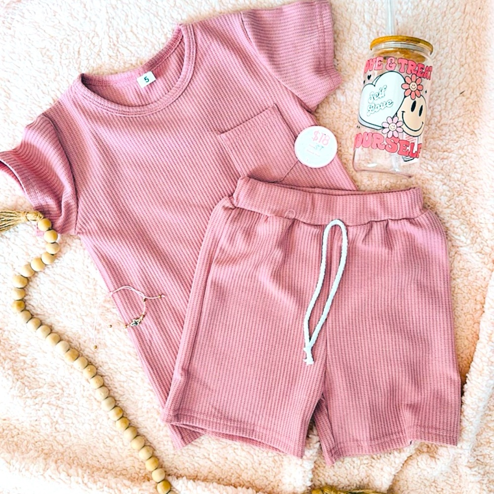 2-Piece Short Set